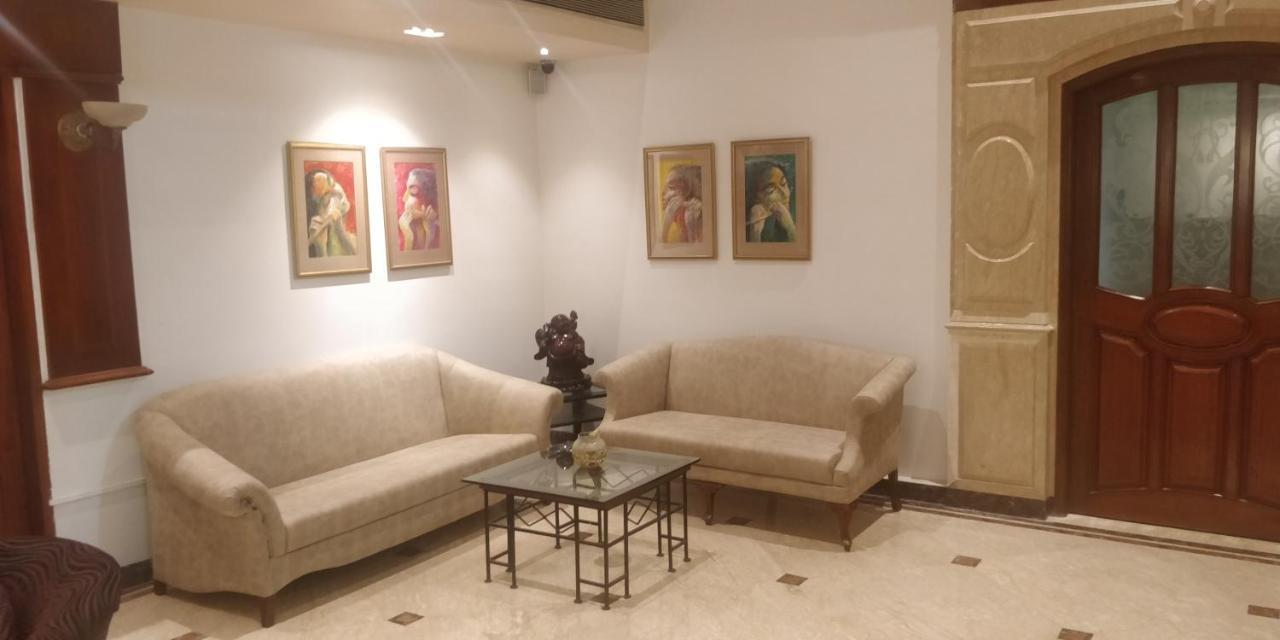 Vits Sharanam, Thane Dış mekan fotoğraf